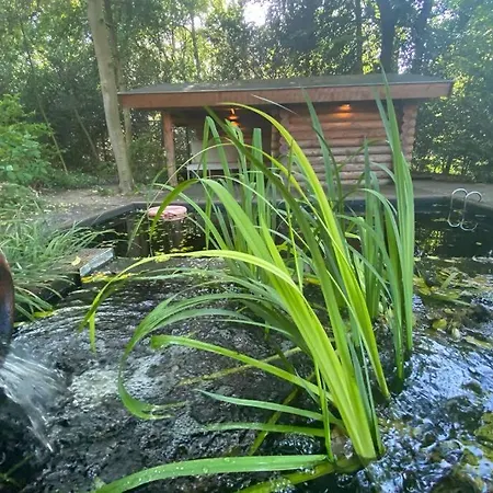 Zomerhuis , Centraal Gelegen Tatil Evi *